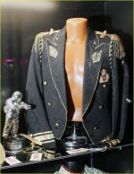 michael-jackson-auction-04.jpg