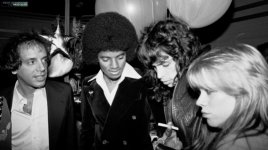 michael-attends-the-beatlemania-party-at-studio-54(6)-m-3.jpg